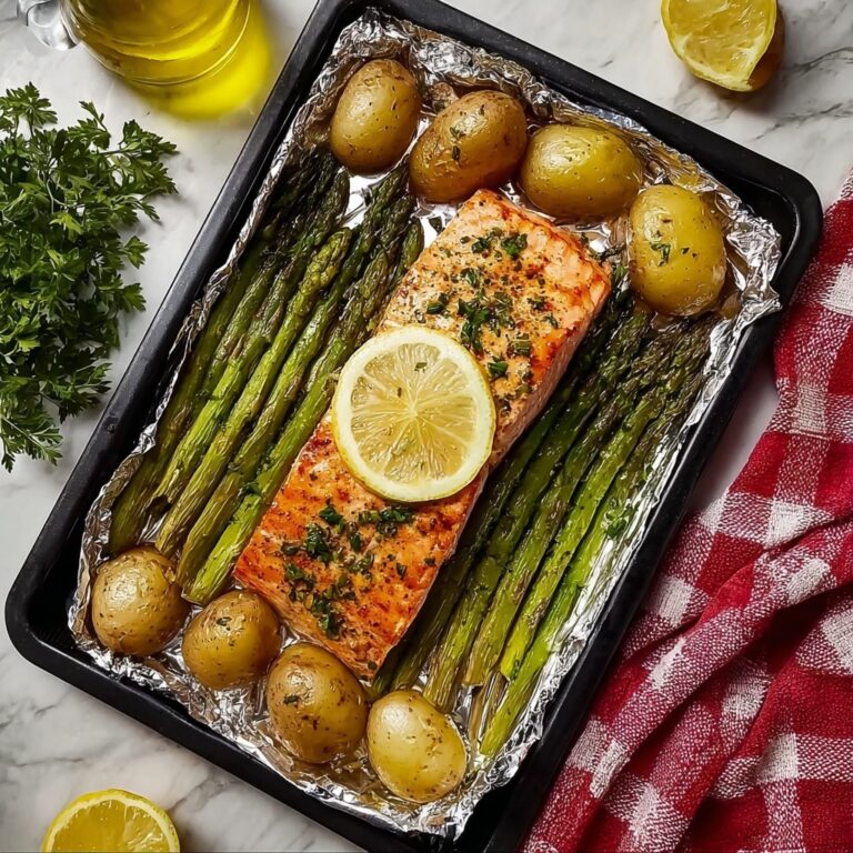 Juicy Salmon with Asparagus and Potatoes in Foil Recipe